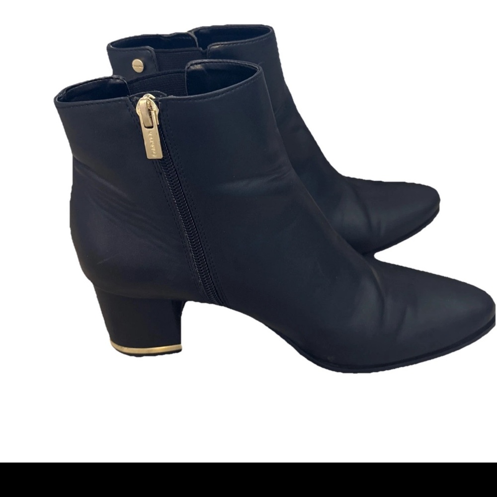 Calvin Klein Fioranna Woman’s Ankle Boots Size 8.5